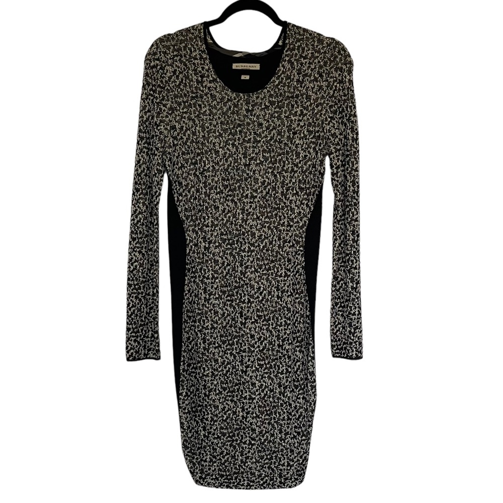Burberry Dress | Size: Medium